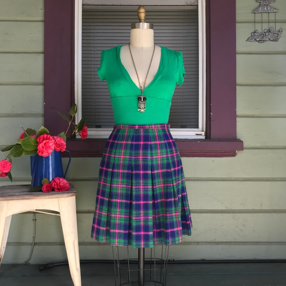Vintage 60s wool miniskirt